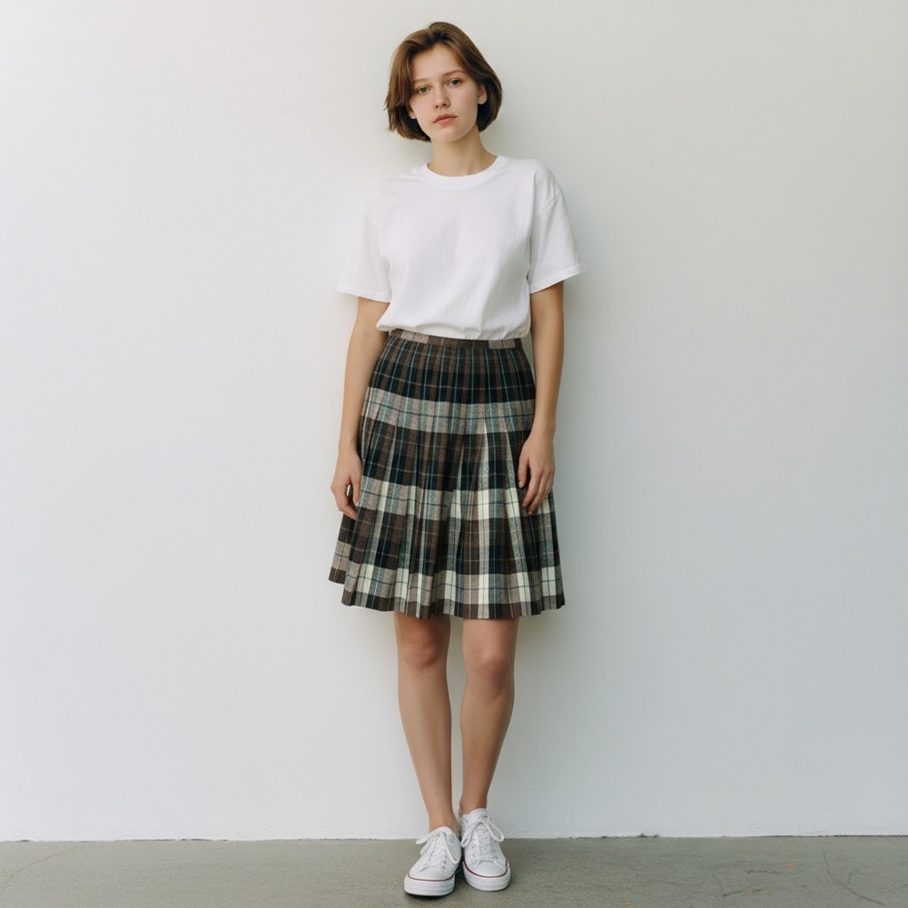 Vintage Century Wool Blend Pleated And Plaid Women's Size Small Reversible